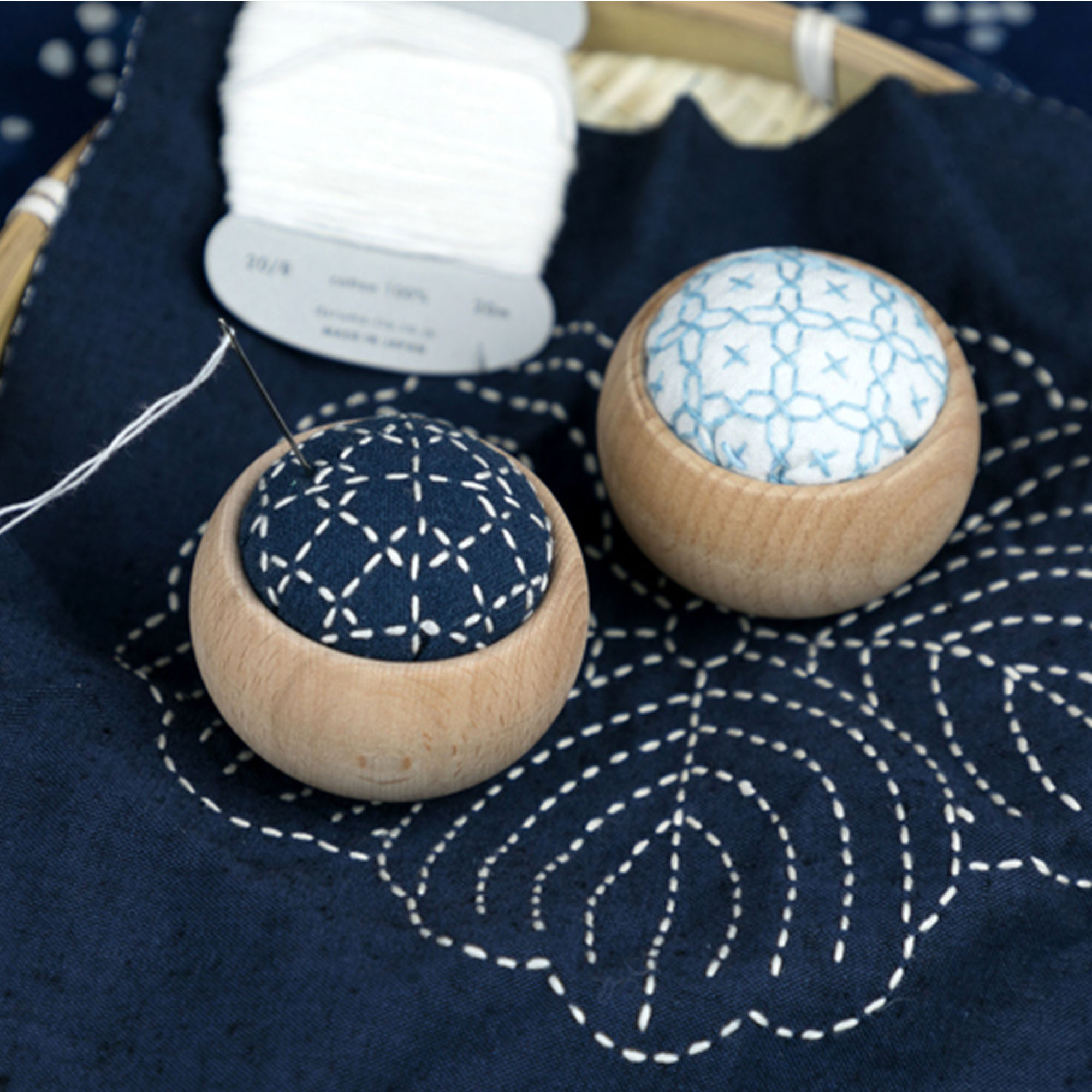 핀 쿠션, 일본 스타일 원목 바늘 베이스, 사시코 바늘 - Sewing Pin Cushion 리뷰 및 가격